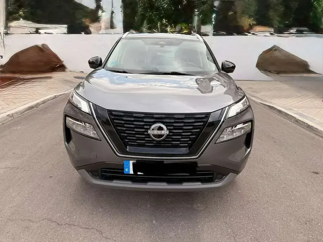 Usado Nissan X-Trail N-Connecta 212 CV (155 kW) 2023 Gris SUV