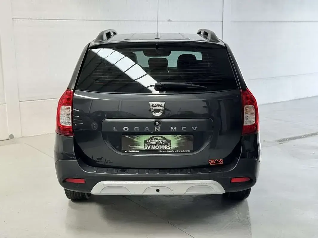 Usado Dacia Logan MCV Stepway 90 CV (66 kW) 2017 Gris Familiar