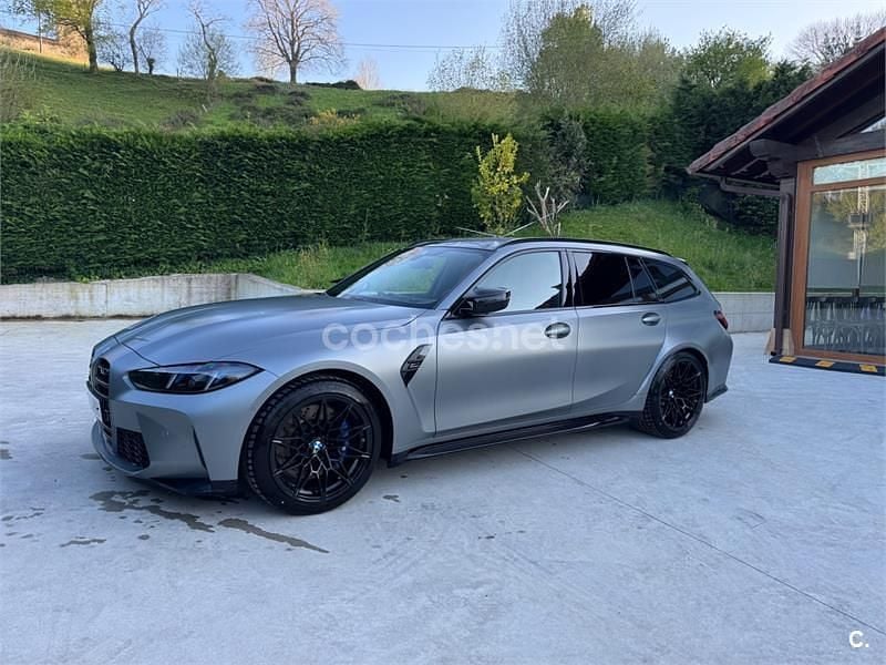 Usado BMW M3 530 CV (389 kW) 2025 Gris / plata Familiar