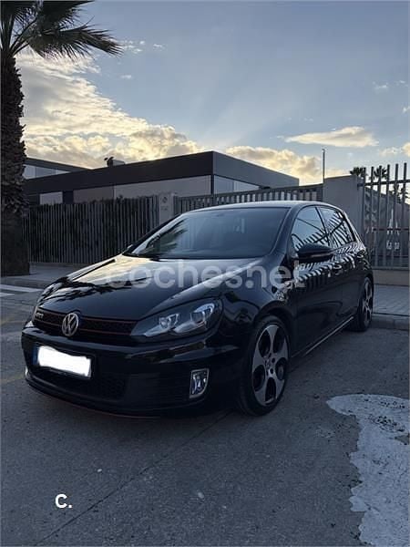 Usado VW Golf VI GTI 210 CV (154 kW) 2010 Negro Utilitario