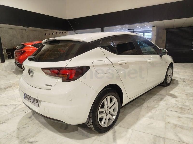 Usado Opel Astra Excellence 125 CV (91 kW) 2016 Blanco Berlina