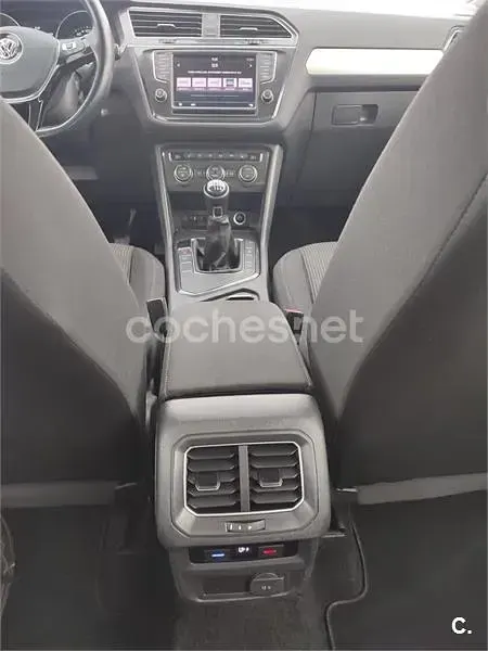 Usado VW Tiguan Advance 150 CV (110 kW) 2017 Gris / plata SUV