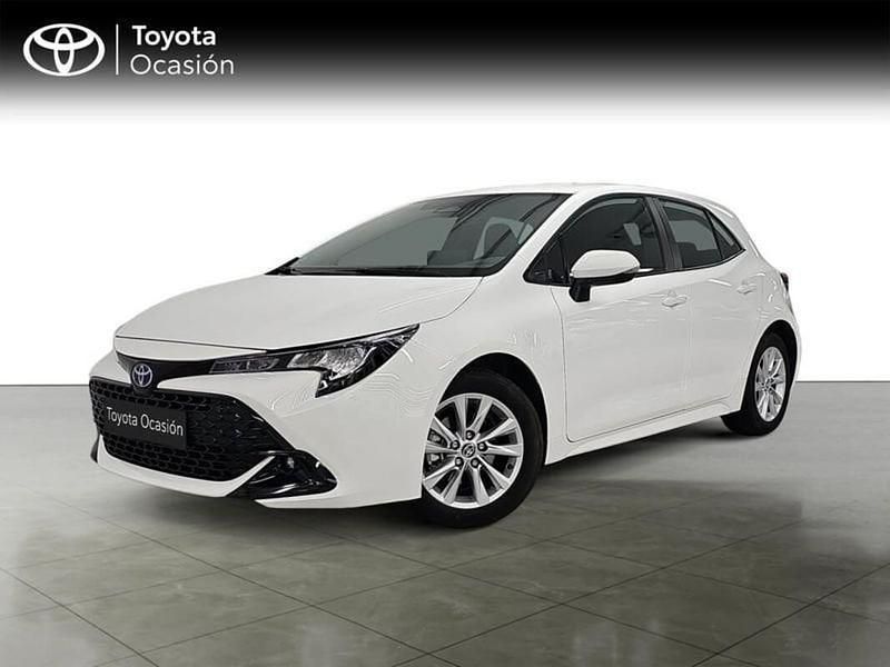 Usado Toyota Corolla Active 140 CV (102 kW) 2025 Blanco