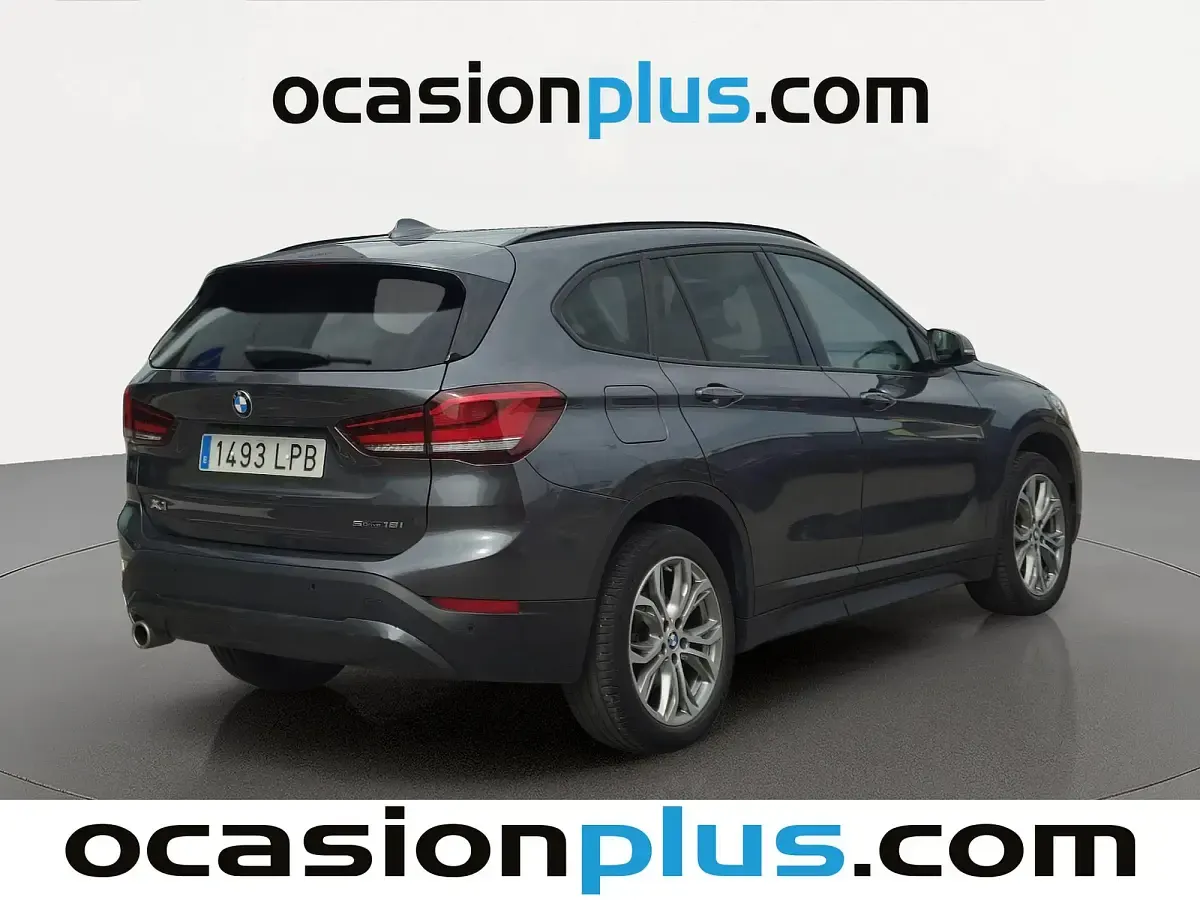 Usado BMW X1 140 CV (102 kW) 2021 Gris SUV