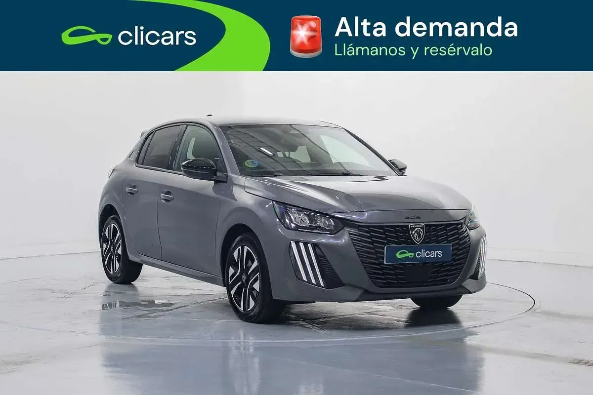 Usado Peugeot 208 Allure 101 CV (74 kW) 2025 Gris Utilitario