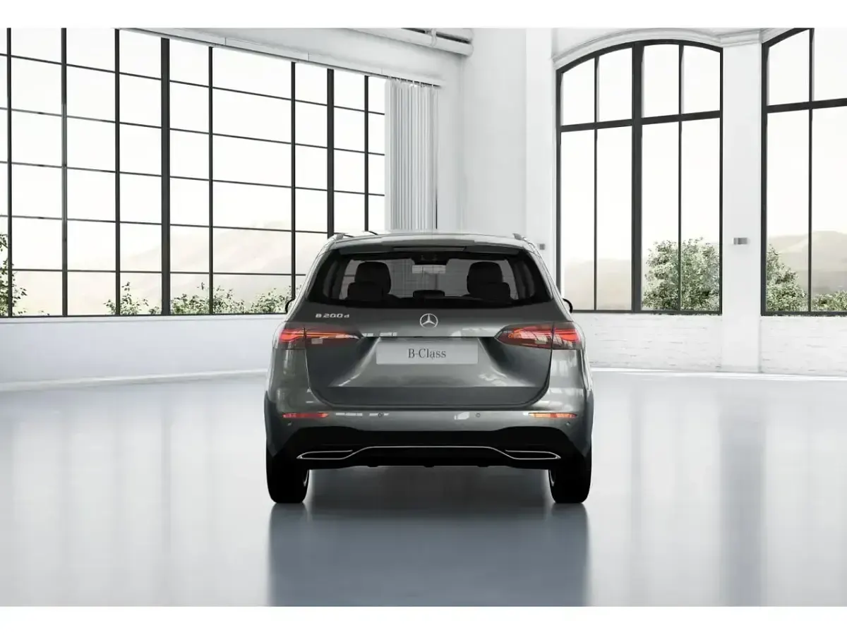 Nuevo Mercedes B200 149 CV (109 kW) 2025 Gris Utilitario