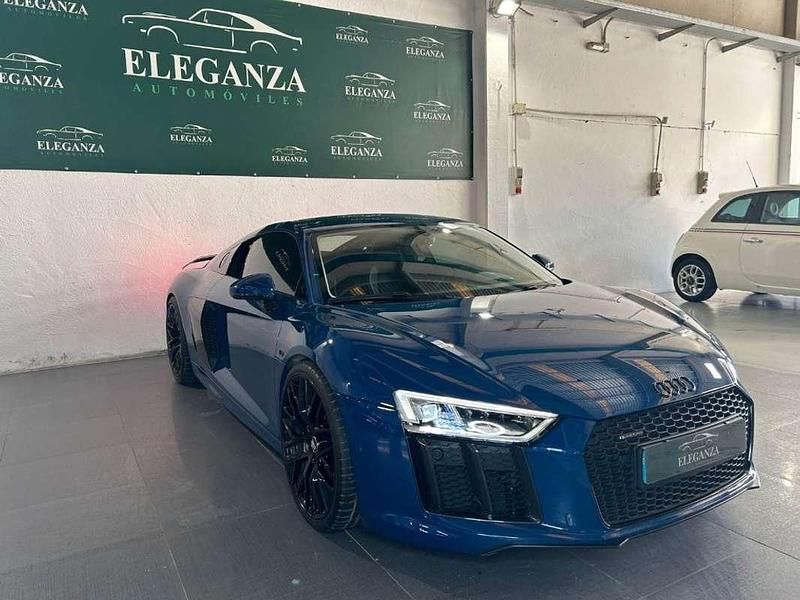 Usado Audi R8 Coupé Sport 570 CV (419 kW) 2019 Azul Coupe