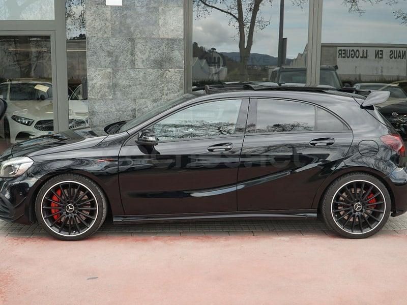 Usado Mercedes A45 AMG 381 CV (280 kW) 2016 Negro Berlina