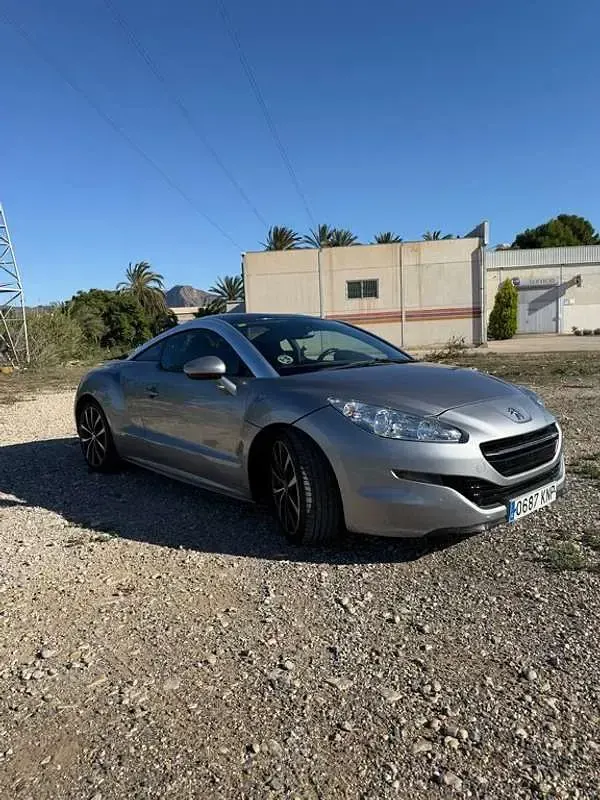 Usado Peugeot RCZ 162 CV (119 kW) 2014 Gris Coupe