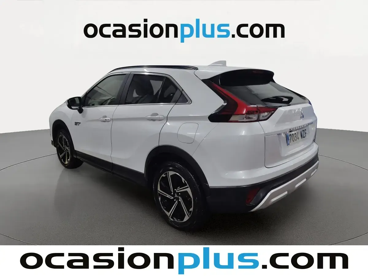 Usado Mitsubishi Eclipse Cross 188 CV (138 kW) 2025 Blanco SUV