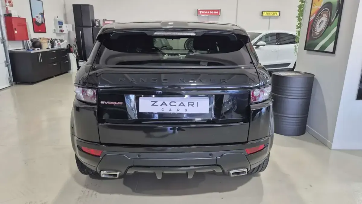 Usado Land Rover Range Rover evoque Dynamic 190 CV (139 kW) 2015 Negro SUV