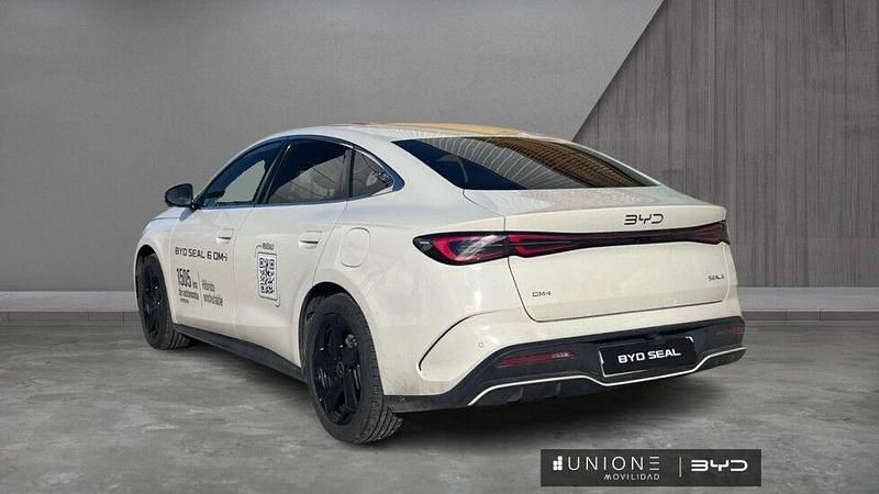 Usado BYD Seal Comfort 2025 Gris Berlina