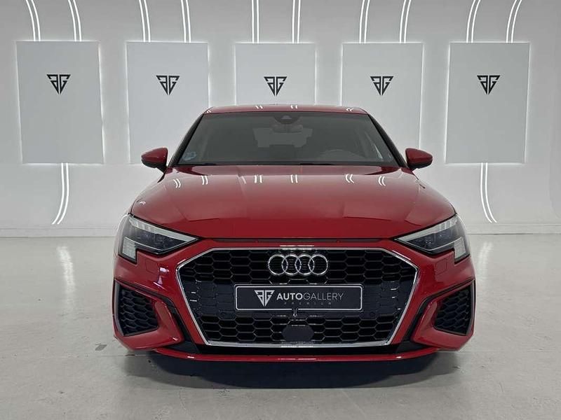 Usado Audi A3 Sportback S-Line 150 CV (110 kW) 2022 Rojo Utilitario