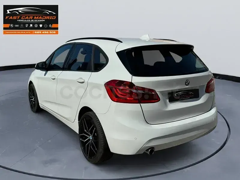 Usado BMW 218 136 CV (100 kW) 2014 Blanco Familiar