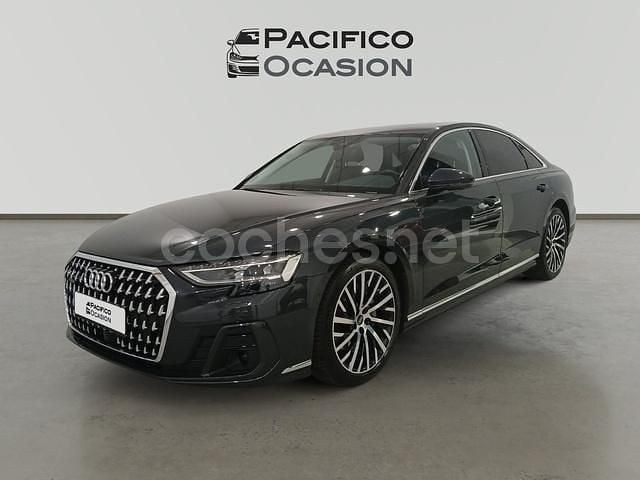 Usado Audi A8 Ambiente 286 CV (210 kW) 2022 Gris / plata Berlina