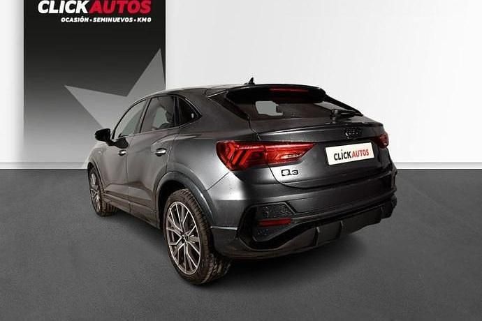 Usado Audi Q3 150 CV (110 kW) 2024 Gris SUV