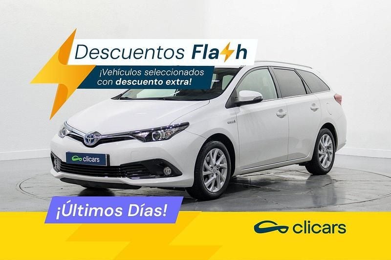 Blanco Usado 2019 Toyota Auris Touring Sports Active Familiar | 14.490 € (Precio justo) - Imagen 1/4