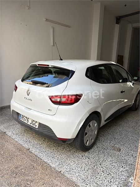 Usado Renault Clio IV Business 75 CV (55 kW) 2015 Blanco Berlina