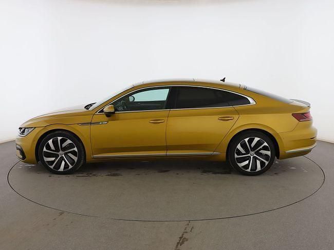 Usado VW Arteon R-line 240 CV (176 kW) 2018 Amarillo Berlina