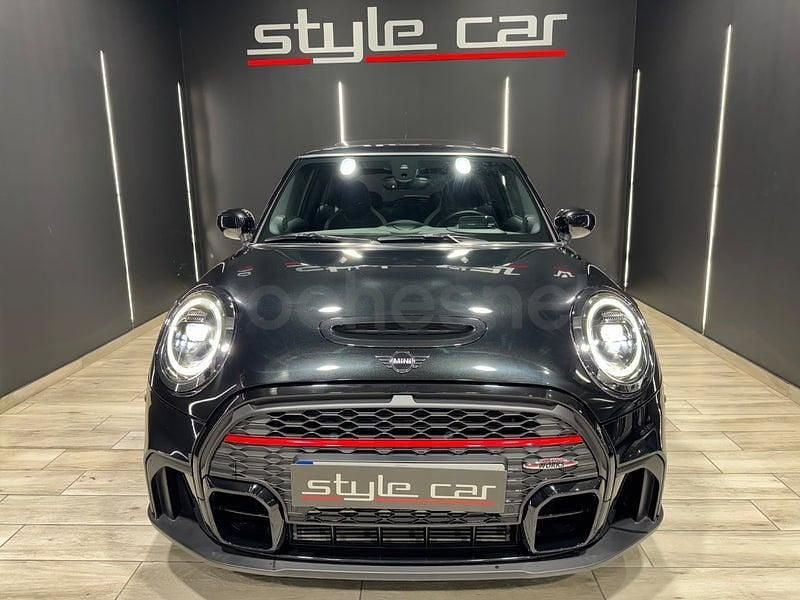 Usado Mini John Cooper Works 231 CV (169 kW) 2024 Negro Utilitario