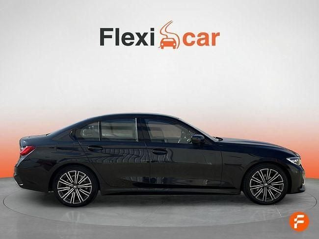 Usado BMW 318 150 CV (110 kW) 2022 Negro Berlina