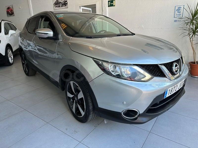 Usado Nissan Qashqai N-Connecta 130 CV (95 kW) 2017 Gris / plata SUV