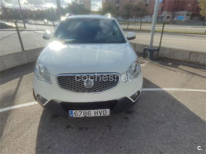 Usado Ssangyong (KGM) Korando 149 CV (109 kW) 2013 Blanco SUV
