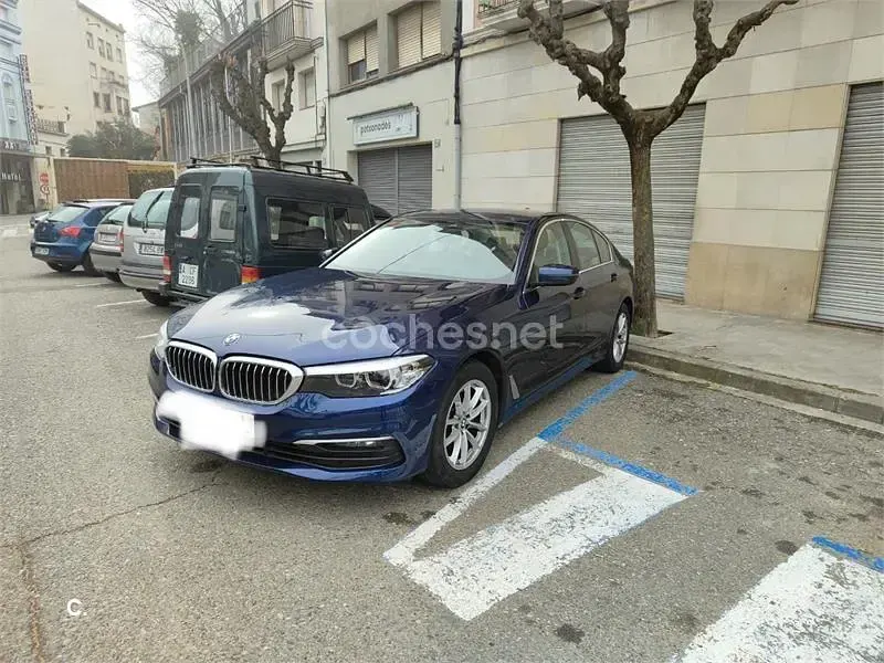 Usado BMW 520 Comfort Edition 190 CV (139 kW) 2019 Azul Berlina
