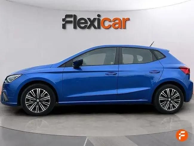 Usado Seat Ibiza Style 110 HP (80 kW) 2023 Azul Sedan