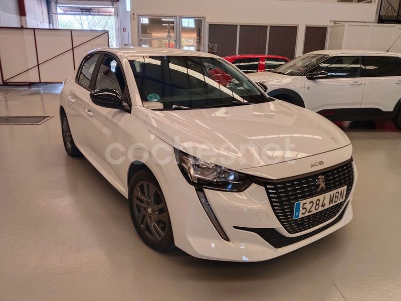 Blanco Usado 2022 Peugeot 208 Active Utilitario | 15.900 € (Un poco caro) - Imagen 1/4