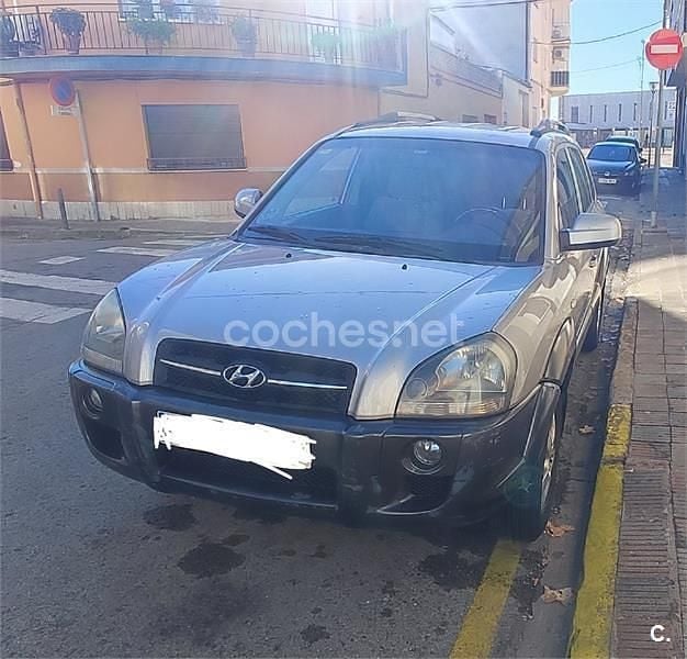 Usado Hyundai Tucson Comfort 141 CV (103 kW) 2005 Gris / plata SUV