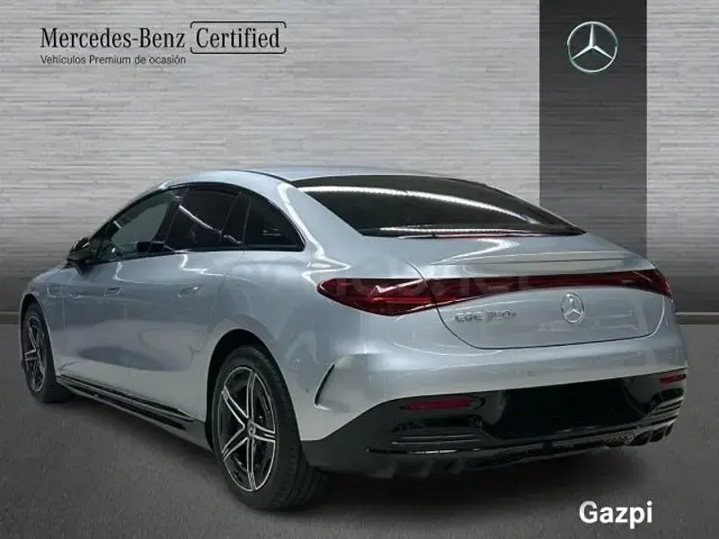 Nuevo Mercedes EQE350 AMG 235 kW (320 CV) 2026 Eléctrico Berlina