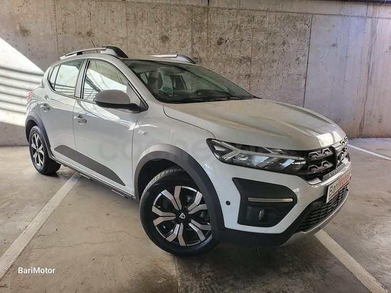 Usado Dacia Sandero Comfort 91 CV (66 kW) 2022 Blanco Berlina