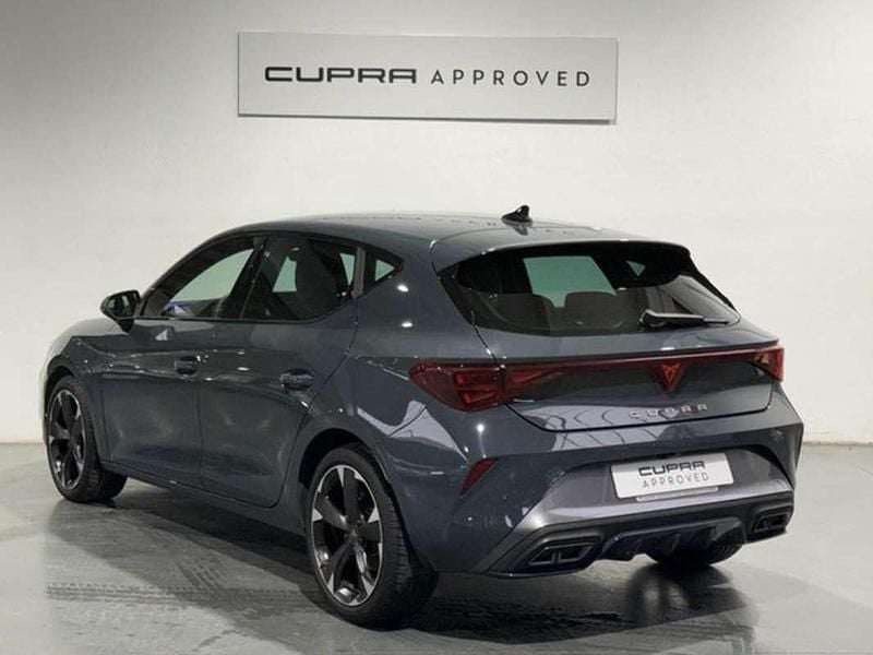 Occasion Cupra Leon 150 PK (110 kW) 2025 Blauw Hatchback