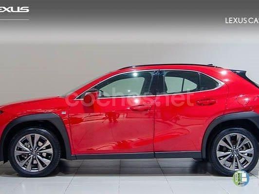 Usado Lexus UX 184 CV (135 kW) 2024 Rojo SUV