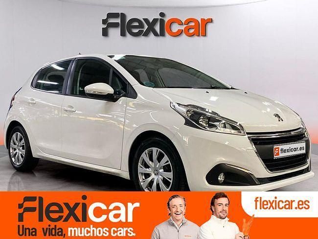 Blanco Usado 2019 Peugeot 208 Active Utilitario | 9990 € (Precio justo) - Imagen 1/4
