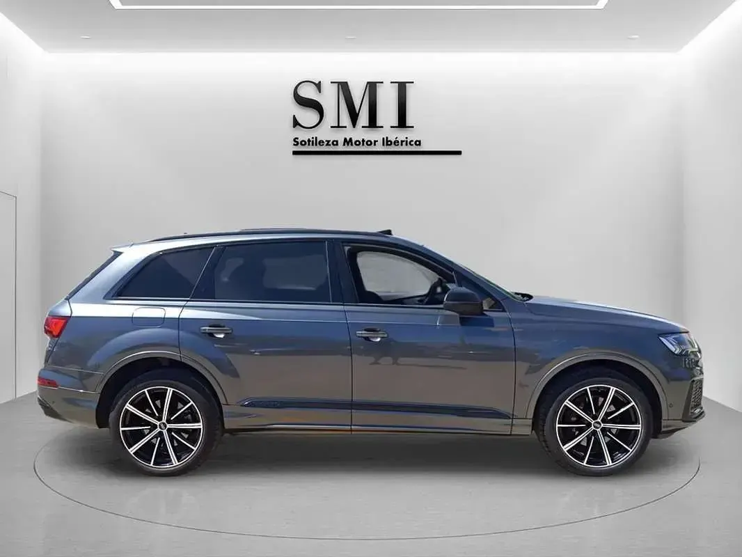 Usado Audi Q7 231 CV (169 kW) 2023 Gris SUV