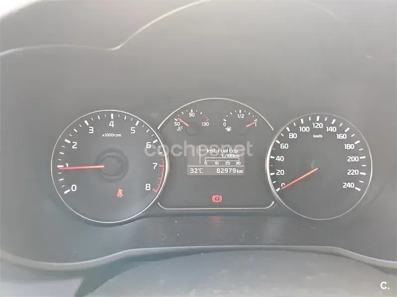 Usado Kia Carens 135 CV (99 kW) 2017 Blanco Monovolumen