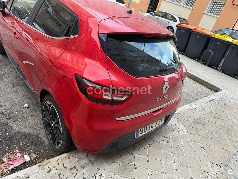 Usado Renault Clio IV LIMITED 90 CV (66 kW) 2019 Rojo Berlina