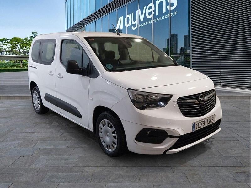 Usado Opel Combo Edition+ 102 CV (75 kW) 2021 Blanco Monovolumen