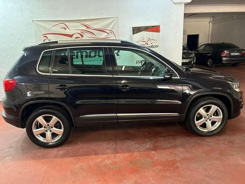 Usado VW Tiguan Sport 140 CV (102 kW) 2012 Negro SUV