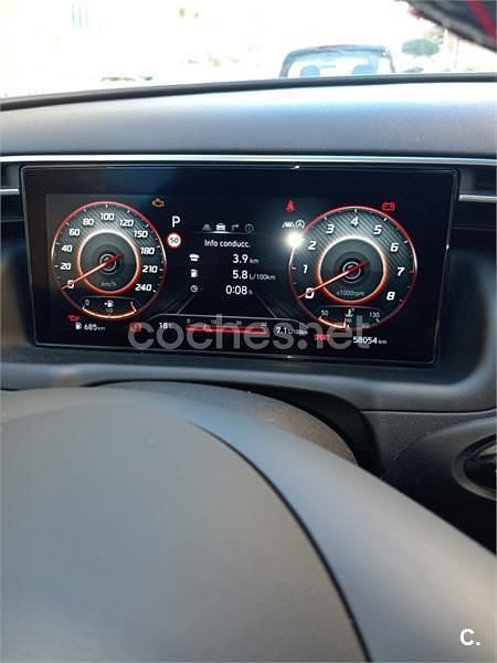 Usado Hyundai Tucson 150 CV (110 kW) 2021 Granate SUV