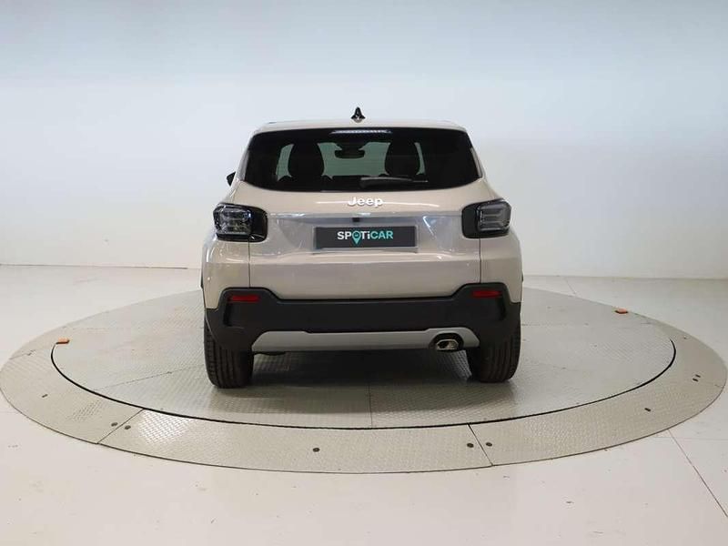 Usado Jeep Avenger Summit 101 CV (74 kW) 2025 Gris SUV