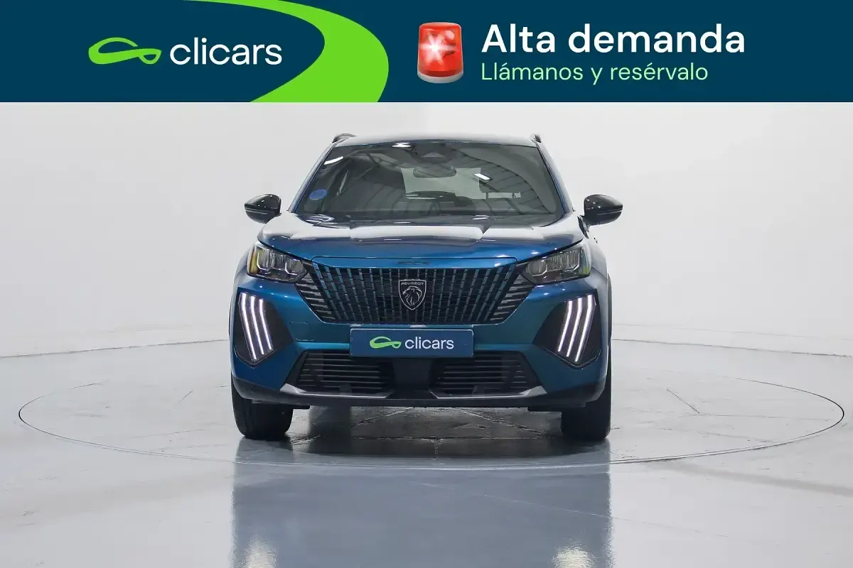 Usado Peugeot e-2008 Allure 114 kW (156 CV) 2025 Azul SUV