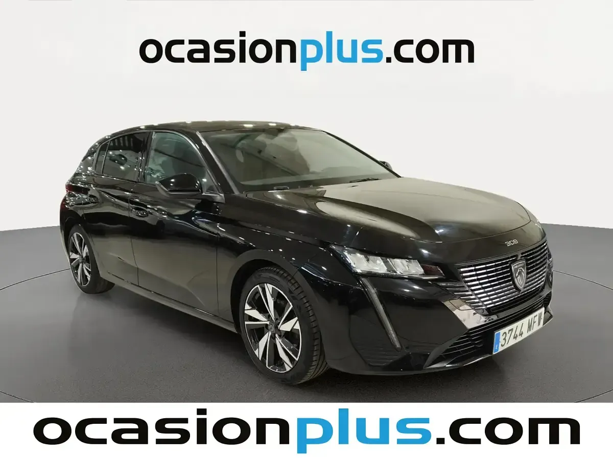 Usado Peugeot 308 Allure 130 CV (95 kW) 2023 Negro