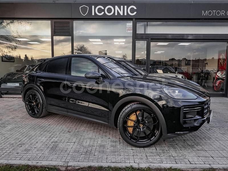 Usado Porsche Cayenne Turbo E-Hybrid 739 CV (543 kW) 2025 Negro SUV