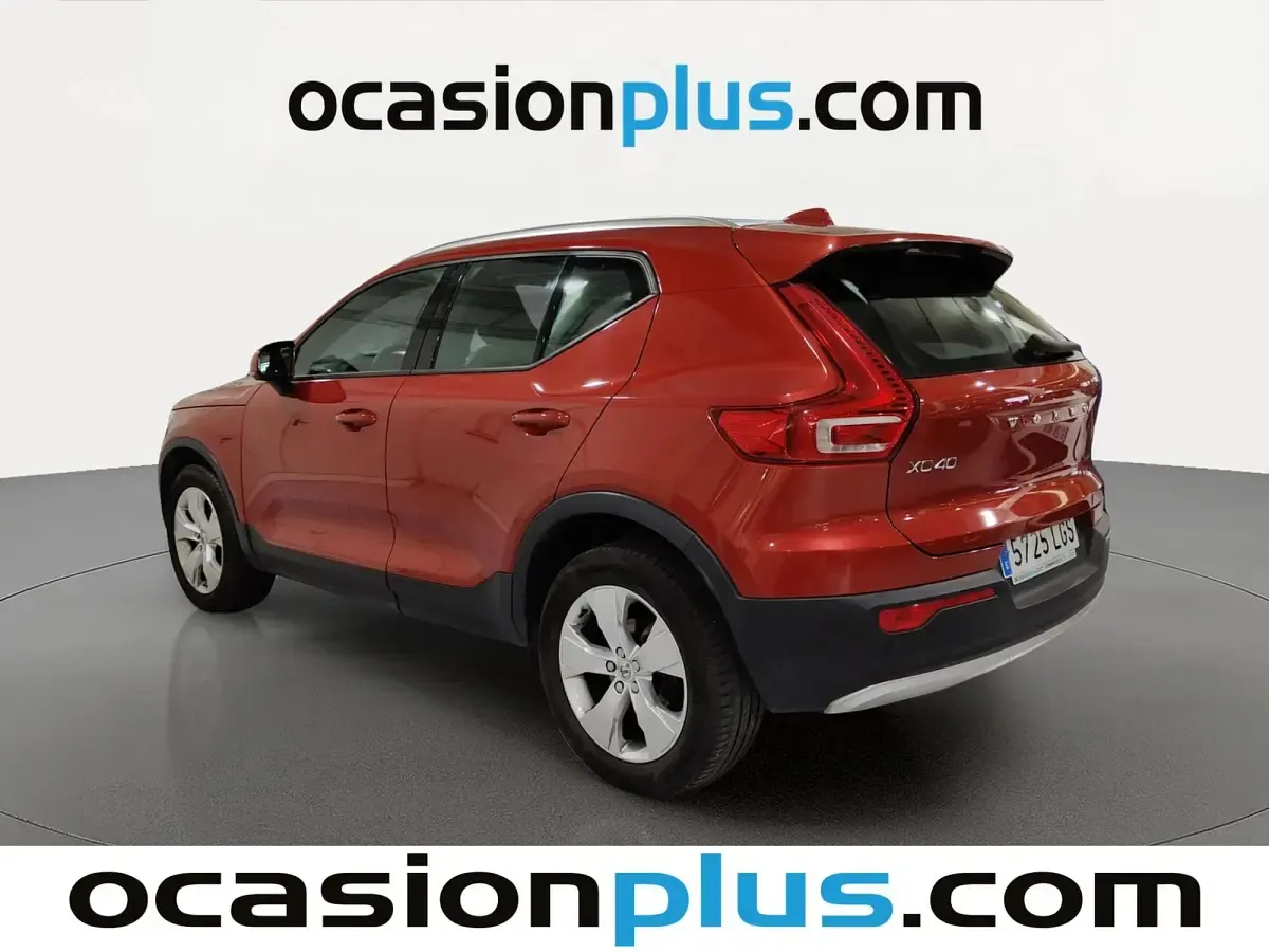 Usado Volvo XC40 Business Edition 150 CV (110 kW) 2020 Rojo SUV