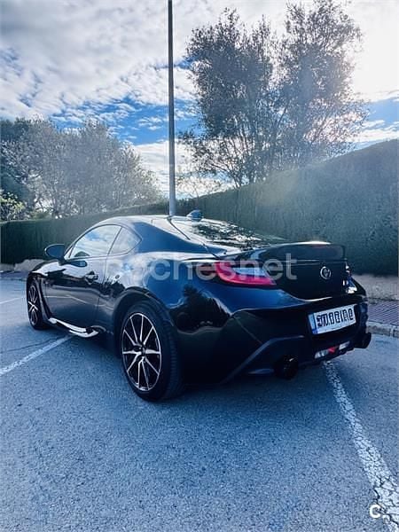 Usado Toyota GR86 234 CV (172 kW) 2024 Negro Coupe