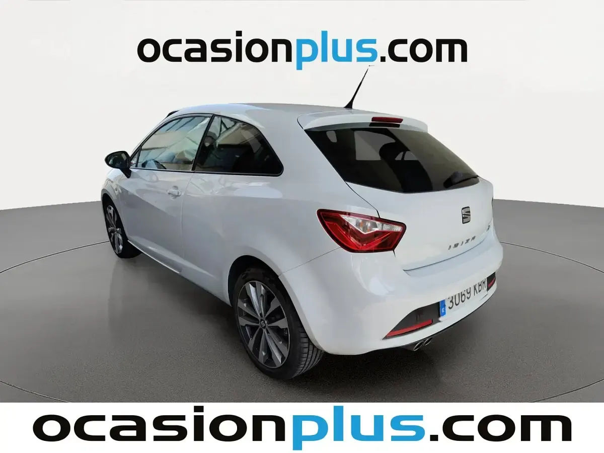 Usado Seat Ibiza Crono 110 CV (80 kW) 2017 Blanco Utilitario