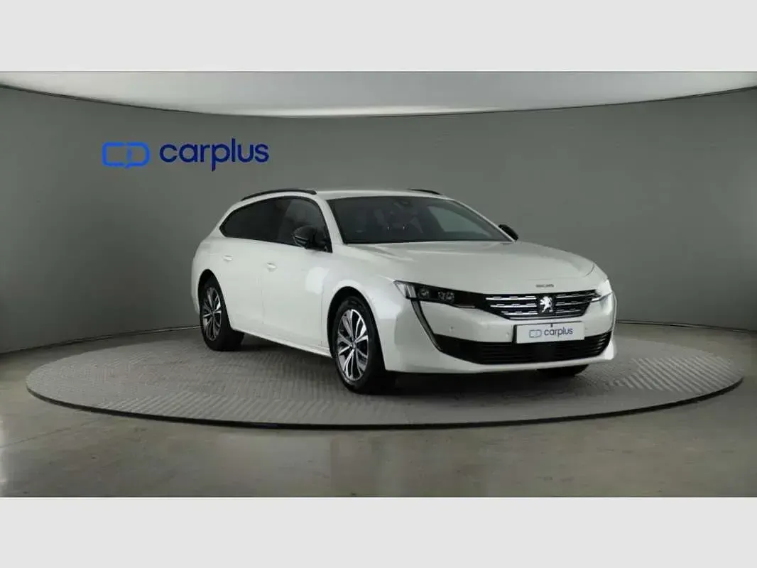 Usado Peugeot 508 Allure 131 CV (96 kW) 2023 Gris Berlina